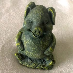 Animal 3D Clay Resin Pig Figurine Good Luck Piggy Desk Paperweight Whimsical